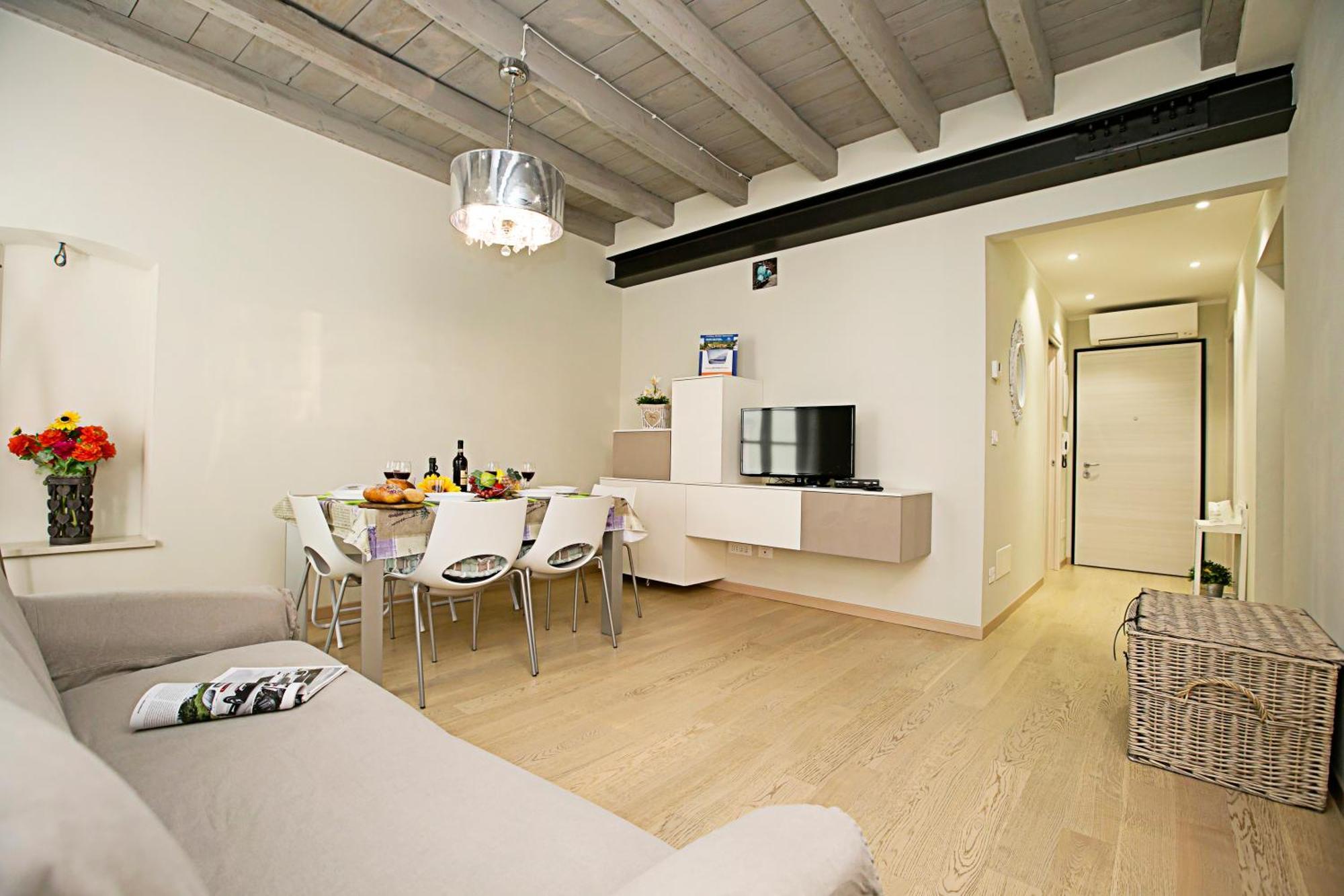 Residenza Il Cavaliere Del Lago - Happy Rentals Riva del Garda Ngoại thất bức ảnh